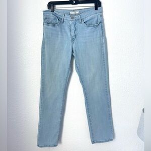 Levis Jeans 314 Shaping Straight Women’s 31 Blue Light Wash Mid Rise Pants